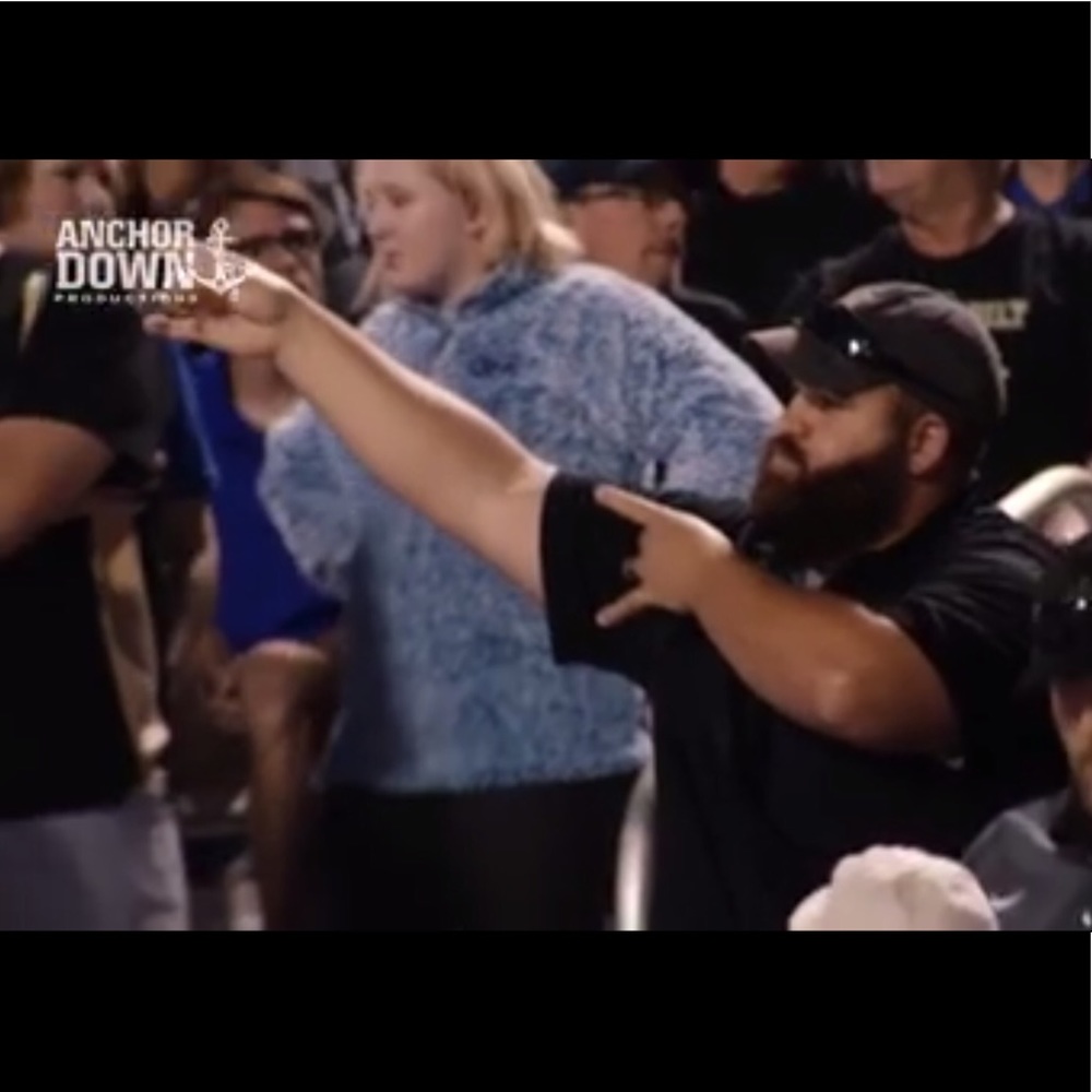 Meet your Posher, Tyler